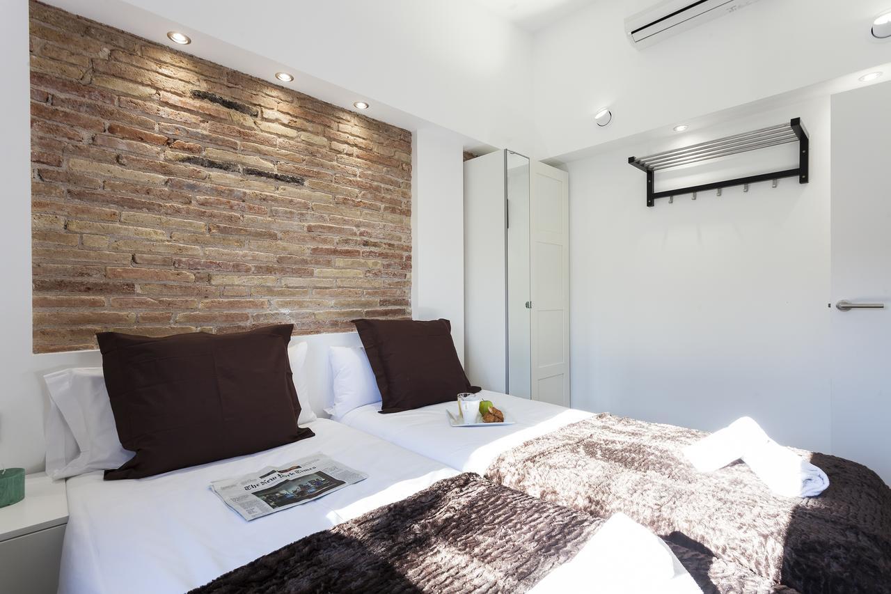 Ab Paral-Lel Spacious Apartments Barcelona Exterior photo